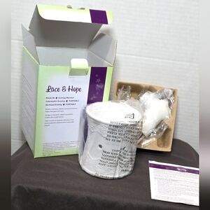 New Scentsy Lace & Hope Plug-In Scentsy Warmer & Bulb